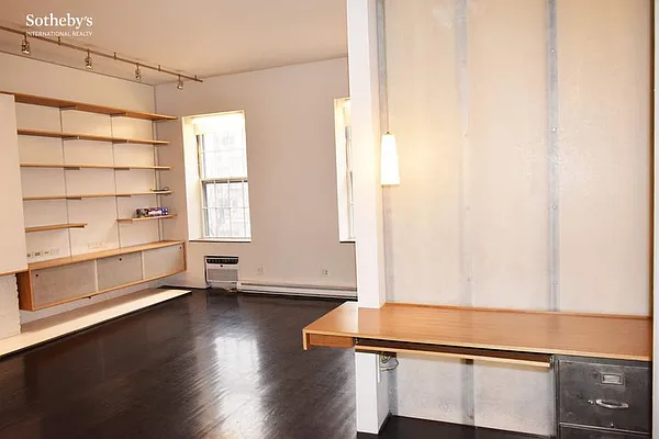 Rented by Sotheby's International Realty | media 1