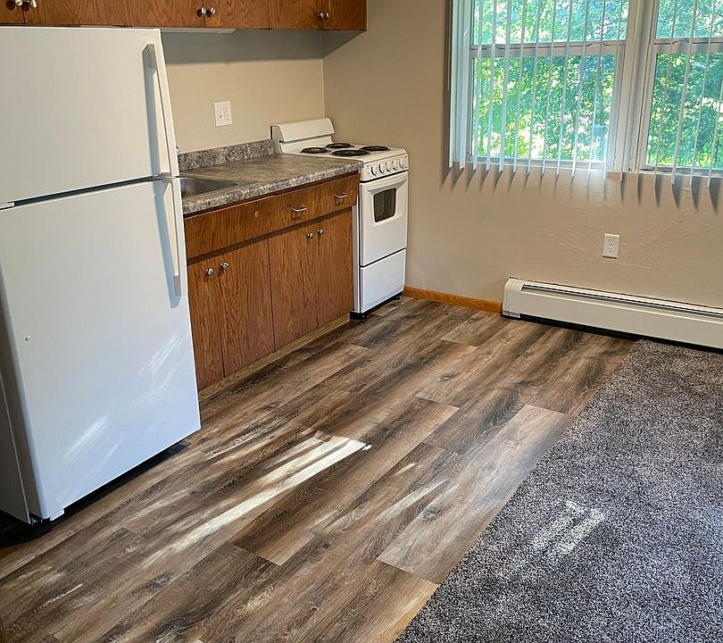 1st image of 1910 10th Ave S APT 1