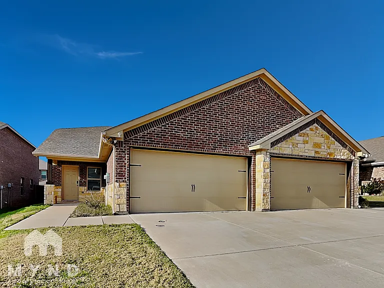 768 Rolling Terrace Cir — Photo 1