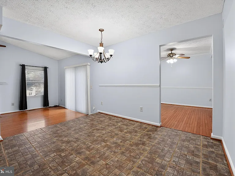 7916 Evesboro Dr — Photo 7