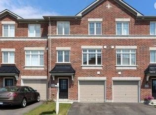 17 Markham Trl, Clarington, ON L1C 0S4