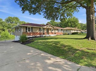 8304 Willow Way, Raytown, MO 64138