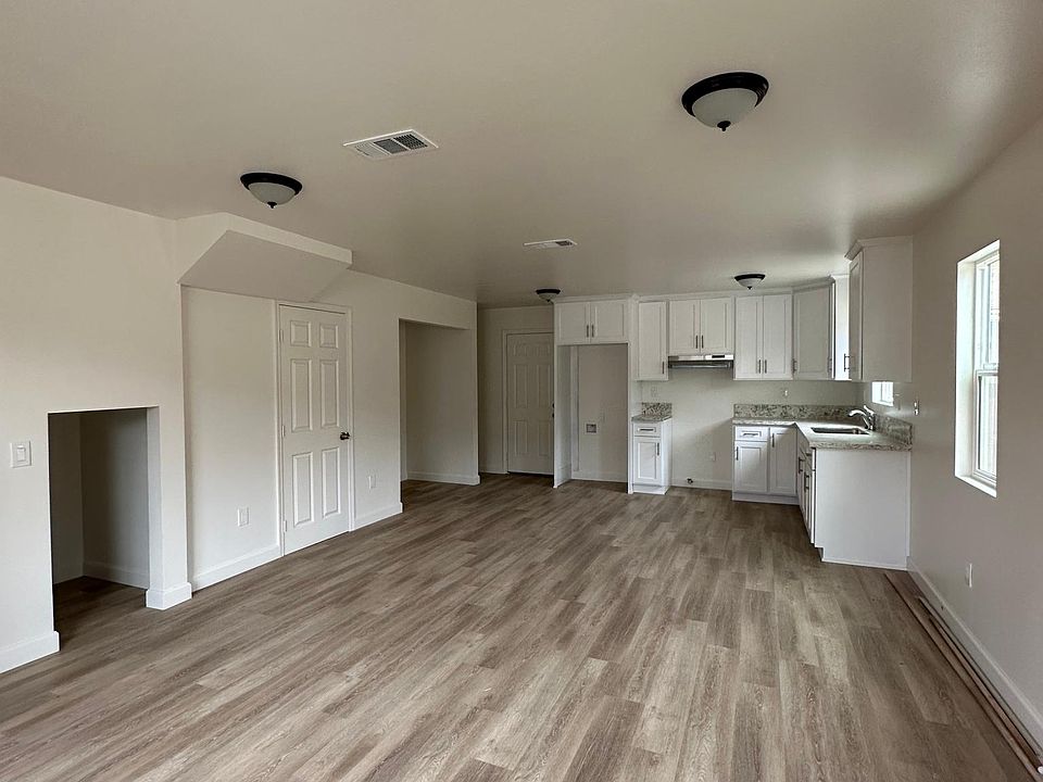 2nd image of 1019 E 70th Way #A