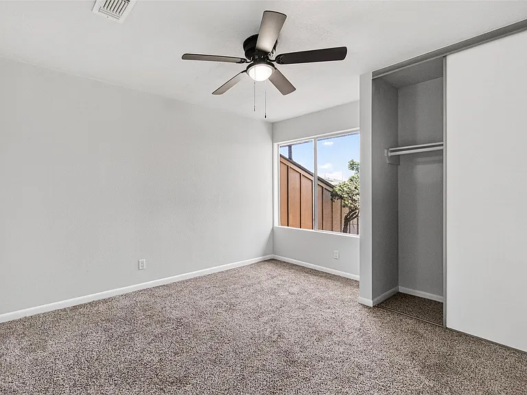 8046 Ellinger Ln — Photo 23
