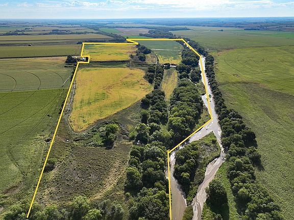 5th image of 752 33rd Rd