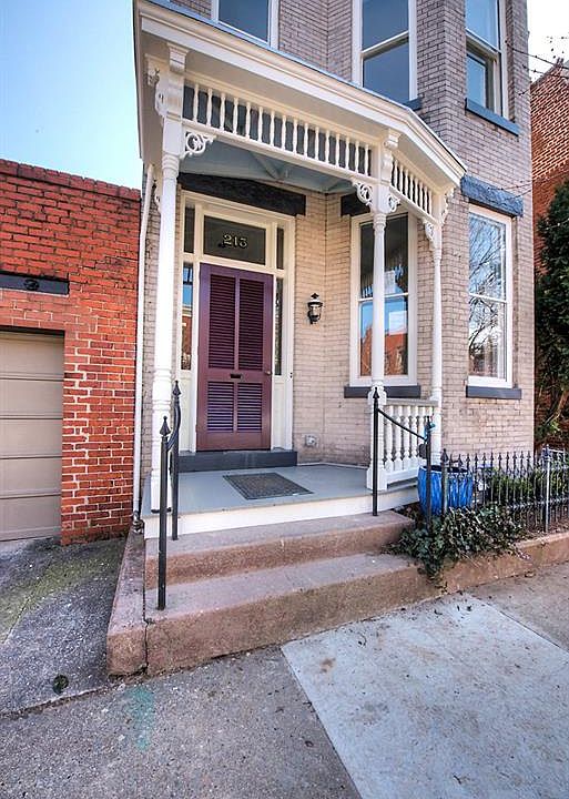 1st image of 213 N Plum St