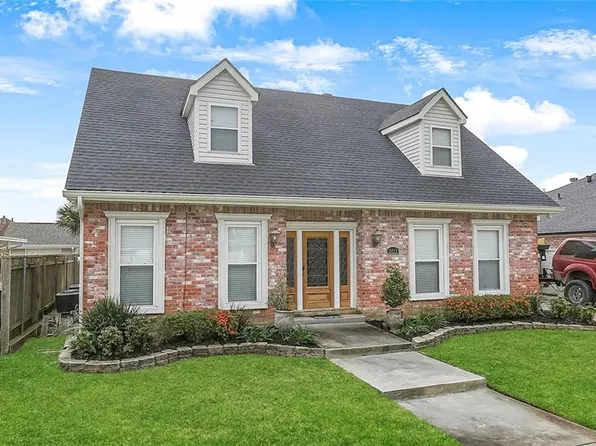 3413 Debouchel Blvd, Meraux, LA 70075
