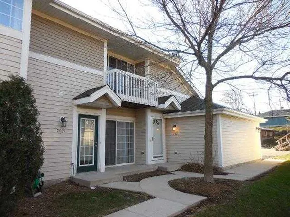 2023 W Layton Ave, Milwaukee, WI 53221