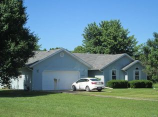 31151 Osborn Dr, Lebanon, MO 65536