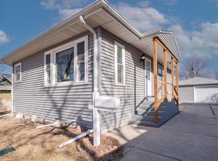 1206 S 88th St, West Allis, WI 53214