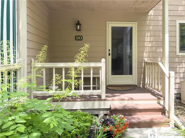 29 Elm Ln, Chautauqua, NY 14757