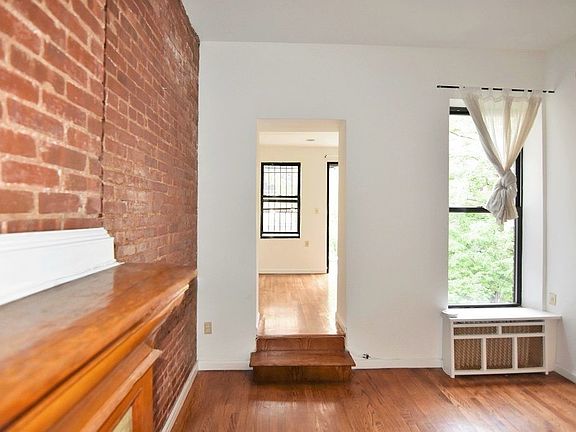 3rd image of 321 W 88th St APT 3B