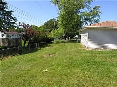 5th image of 7512 Ann Arbor Dr