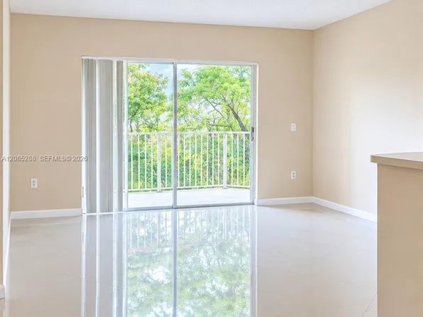 6976 SW 39th St APT G205, Fort Lauderdale, FL 33314