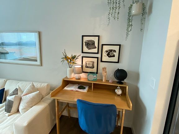 4th image of 1003 Antoine Dr #822