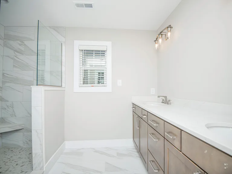 7230 Sassafras Way — Photo 31