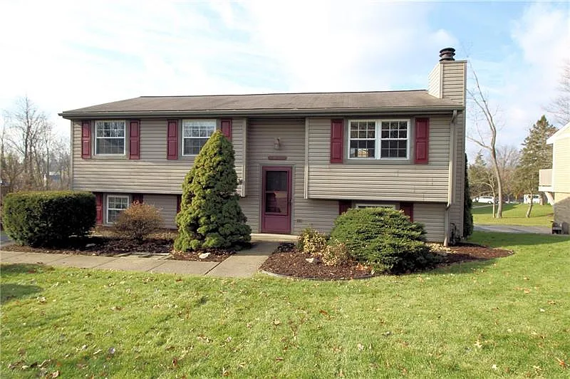 2602 Fox Chase Ct photo 1