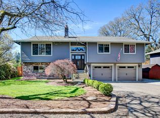 978 Josephine St, Oregon City, OR 97045