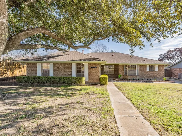 2504 Scott Mill Rd, Carrollton, TX 75006