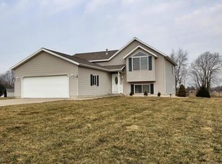 4983 Dio Dr NE, Cedar Springs, MI 49319