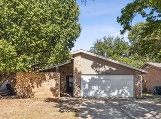 2712 N Bell Ave, Denton, TX 76209