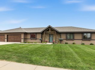 3558 Wildflower Rd S, Saint Cloud, MN 56301