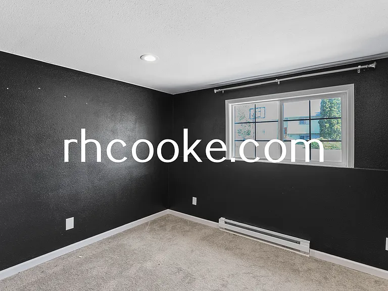 3619 N Thor St — Photo 15