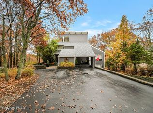 2223 Scarborough Way, Bushkill, PA 18324