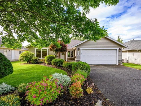 2435 Idiens Way, Courtenay, BC V9N 9J3