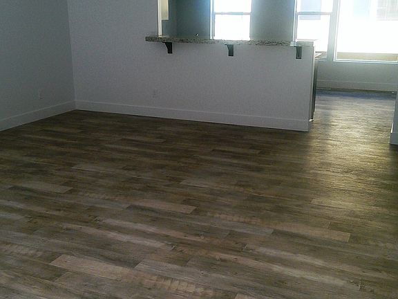 4th image of 718 W Kirkbride Ave