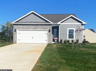 18810 Forsyth Ct, Hagerstown, MD