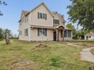 28405 SW 2nd St, Martell, NE 68404