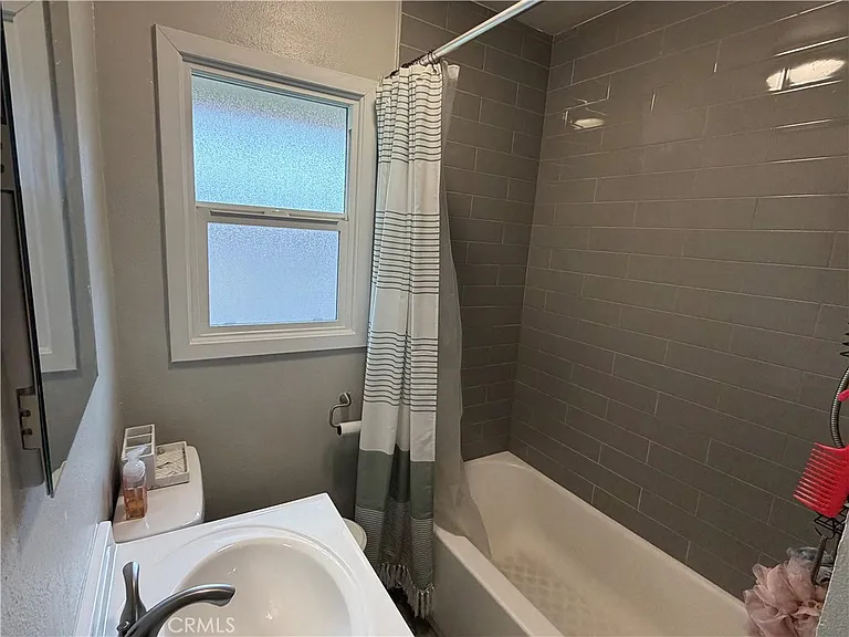 2852 Exposition Blvd #C — Photo 25
