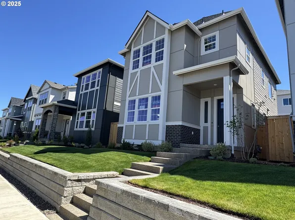 13964 SW 166th Ave, Tigard, OR 97223