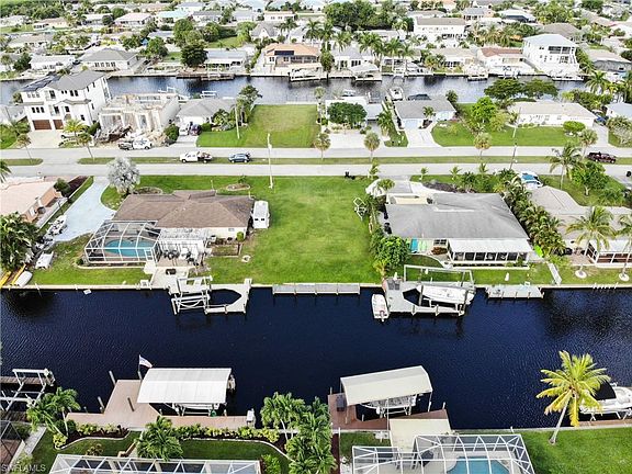 4th image of 12230 Matlacha Blvd Lot 18