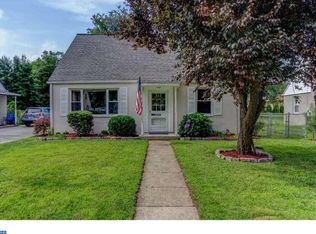 2205 Pershing Ave, Morton, PA 19070