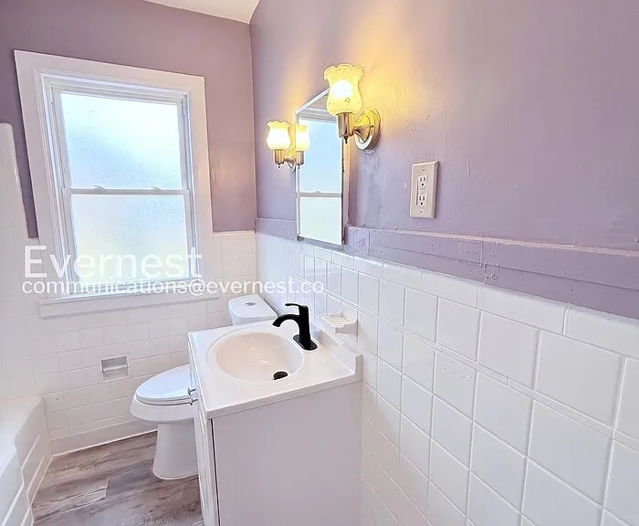 9460 Wayburn St — Photo 11