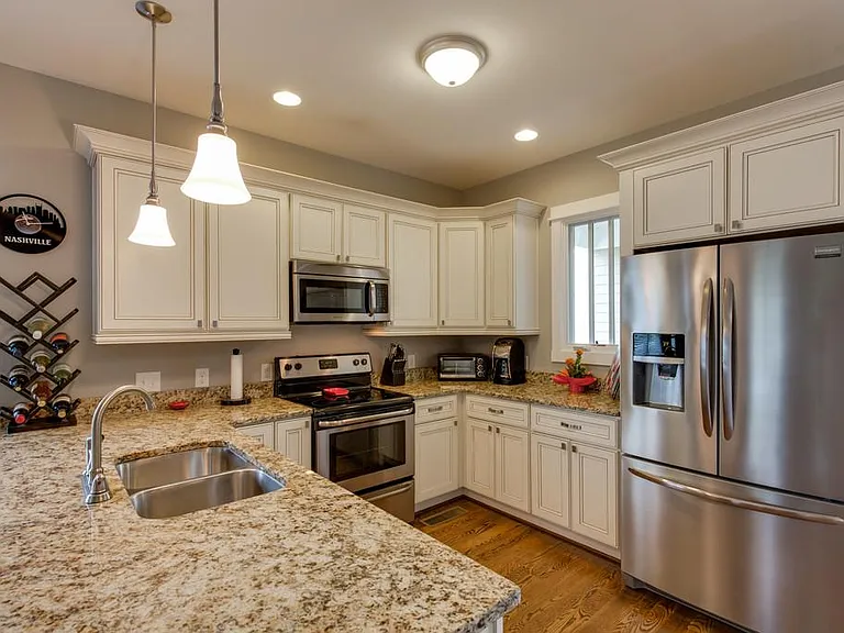 1101A Petway Ave — Photo 3