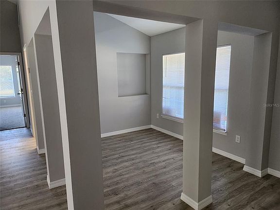4th image of 12373 SE 106th Ct