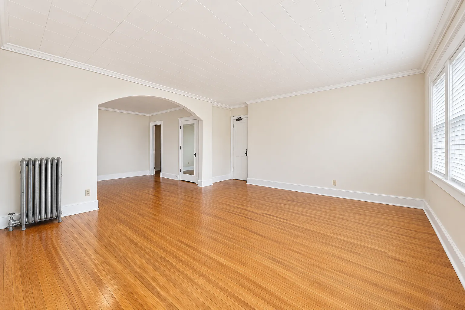 2 bed, $1,250 — Photo 2