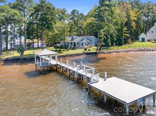 8293 Luckey Point Rd, Denver, NC 28037