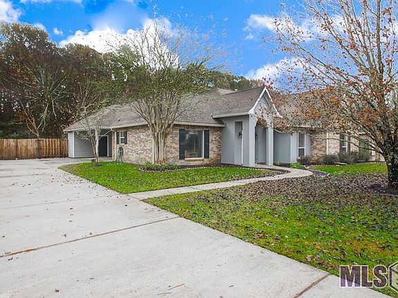 2nd image of 12425 Lakeland Dr