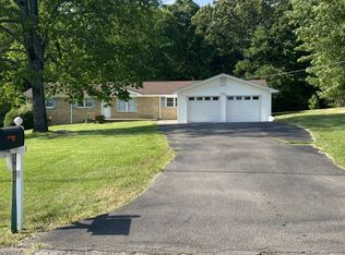 185 Benco Hills Dr, Camden, TN 38320
