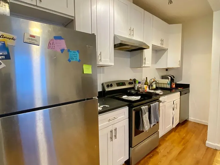 16 Higgins St #13M — Photo 15
