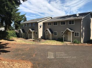 703 Kings Row #2, Creswell, OR 97426
