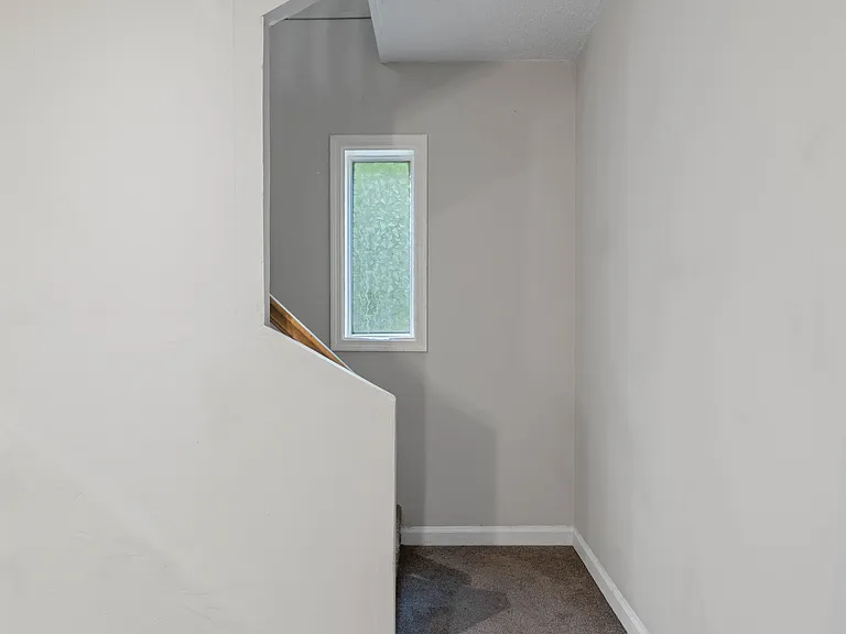 18 Sheridan Rd #A — Photo 9