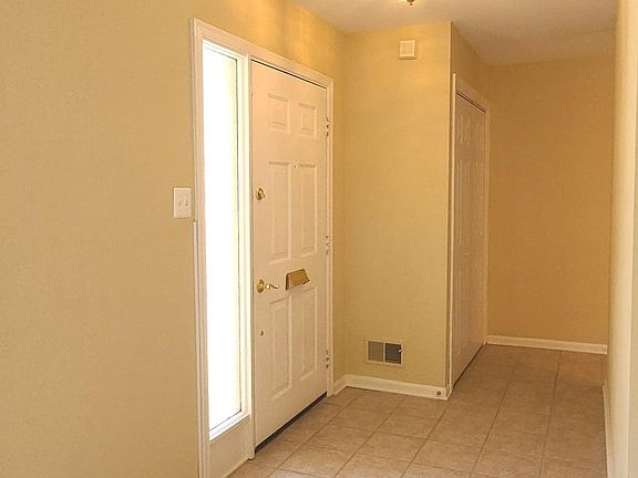 2nd image of 4583 Logsdon Dr #29