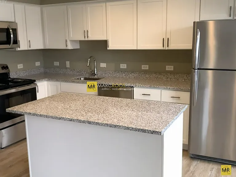 534 Commonwealth Ave #3E — Photo 3