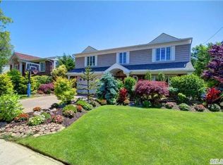 3416 Hewlett Ave, Merrick, NY 11566