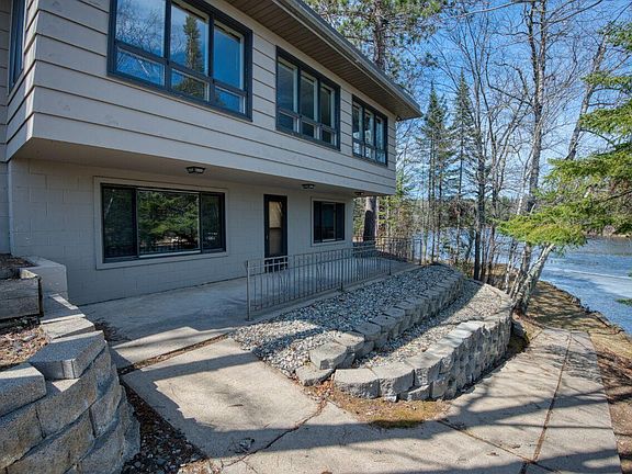 3rd image of 7582 Green Rock Rd